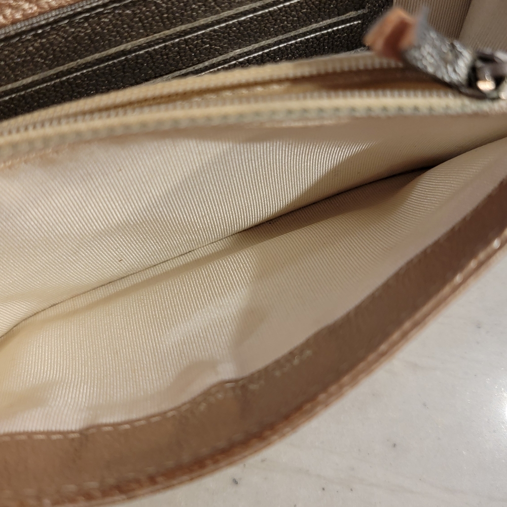 Chanel Champagne/Rose Wallet | Mixed Metal | Excellent Condition - Picture 8 of 11
